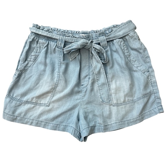 BELLA DAHL High Waist Light Blue Shorts size L - Picture 1 of 5